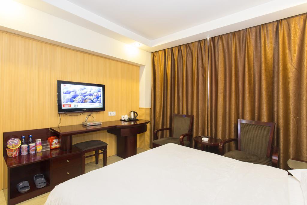 Kaiserdom Changsha West Bus Terminal Branch Rom bilde